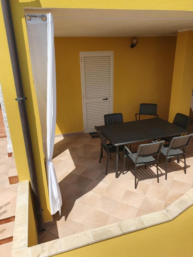 Appartement Yellowhouse à Cala Gonone Extérieur photo